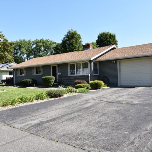 31 OakRidge W, Brockton